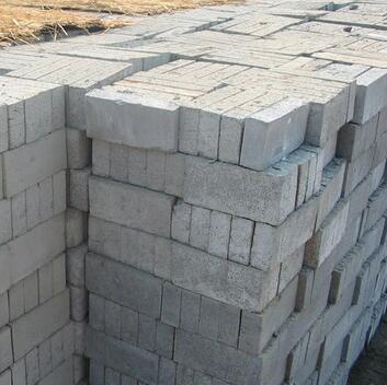 衡水市乾元建材24水泥砖厂家